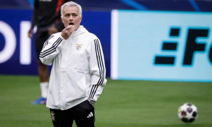 ريال مدريد يقرر مصير المدرب الجديد مورينيو يتصدر قائمة الخيارات الأولى