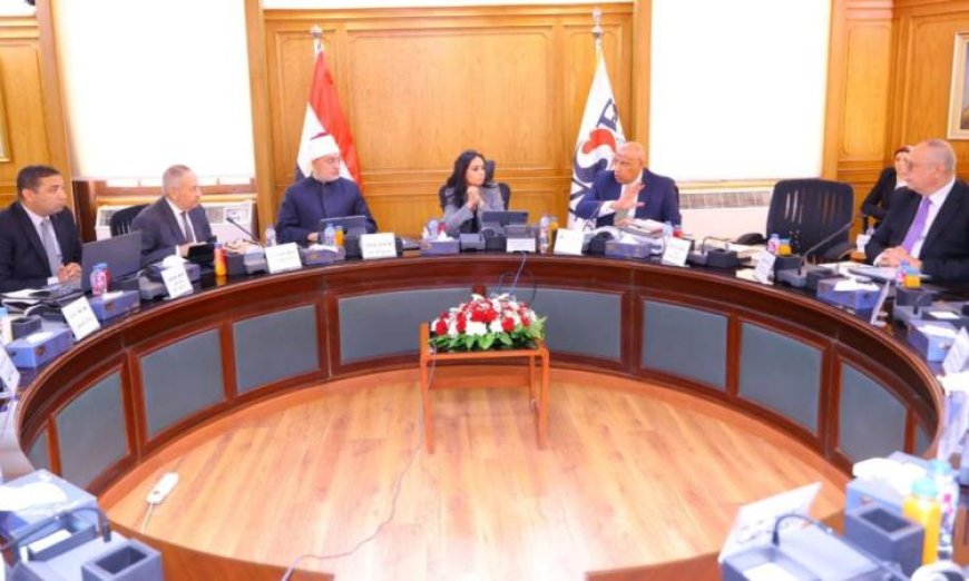 وزيرة التضامن الاجتماعي تقود اجتماع مجلس إدارة بنك ناصر الاجتماعي لتعزيز خدماته الاجتماعية