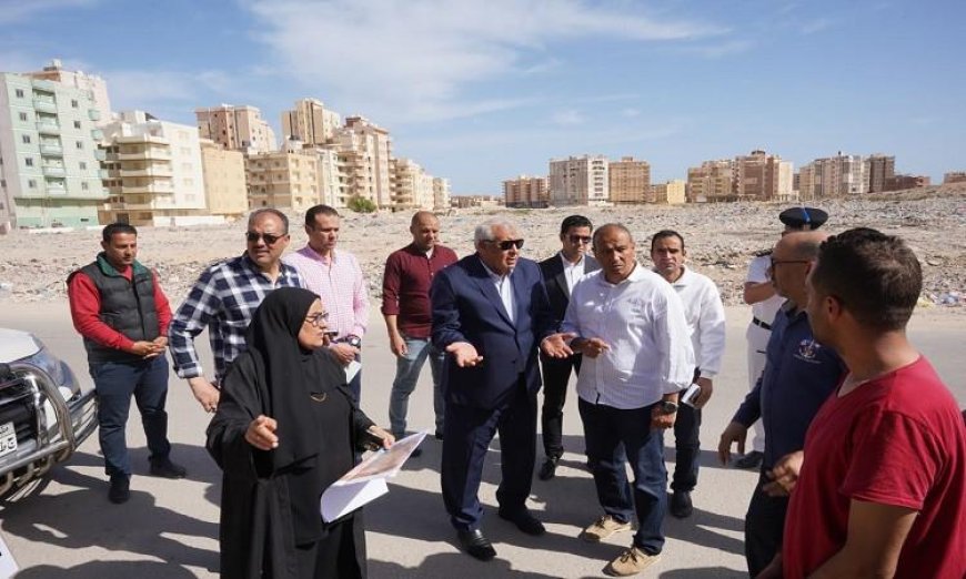 محافظ مطروح يعزز الجمال الحضاري لطريق الأمل ويصلحه بشارع علم الروم
