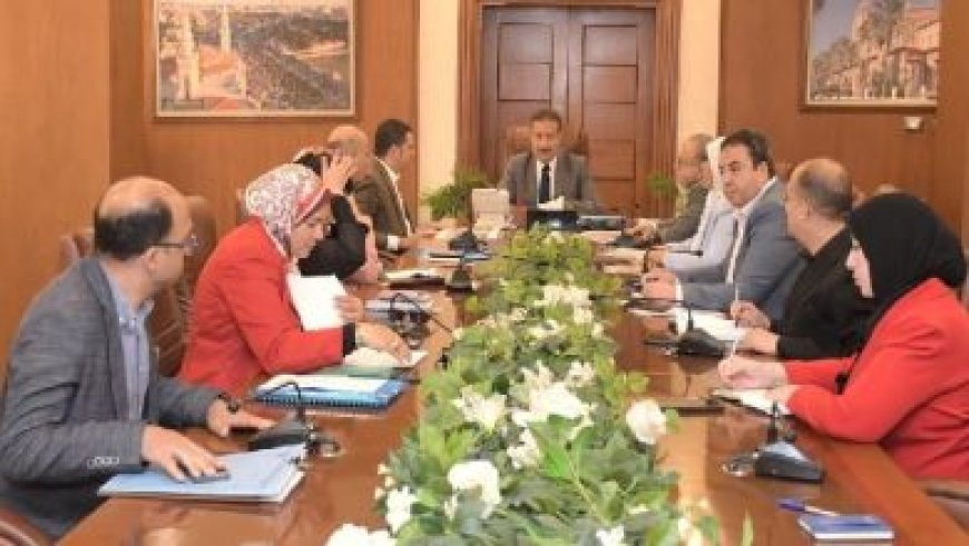 محافظ المنيا يقوم بجولة تفقدية في محطة معالجة الصرف الصحي بالشيخ فضل في بني مزار