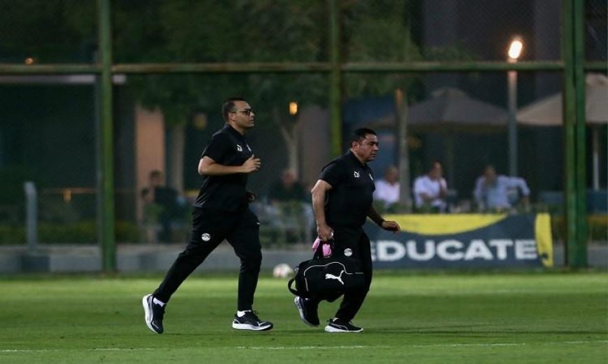 الجهاز الطبي لمنتخب الشباب يقوم بإنقاذ لاعب منتخب عمان في حادثة طارئة
