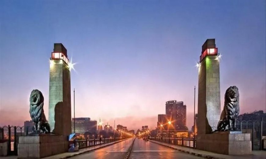 تحويلات مرورية مؤقتة بسبب أعمال صيانة كوبري قصر النيل وتأثيرها على الحركة المرورية