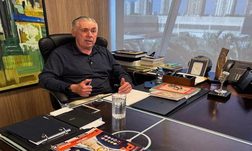 أنشيلوتي يوقع عقدًا جديدًا مع منتخب البرازيل حتى عام 2030