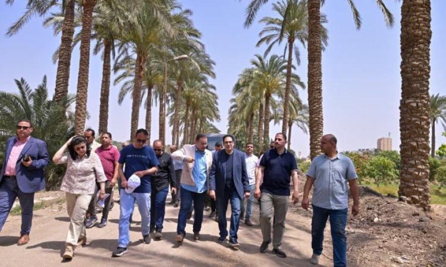 رئيس جامعة القاهرة يزور محطة التجارب والبحوث الزراعية في كلية الزراعة لتعزيز الابتكار الزراعي