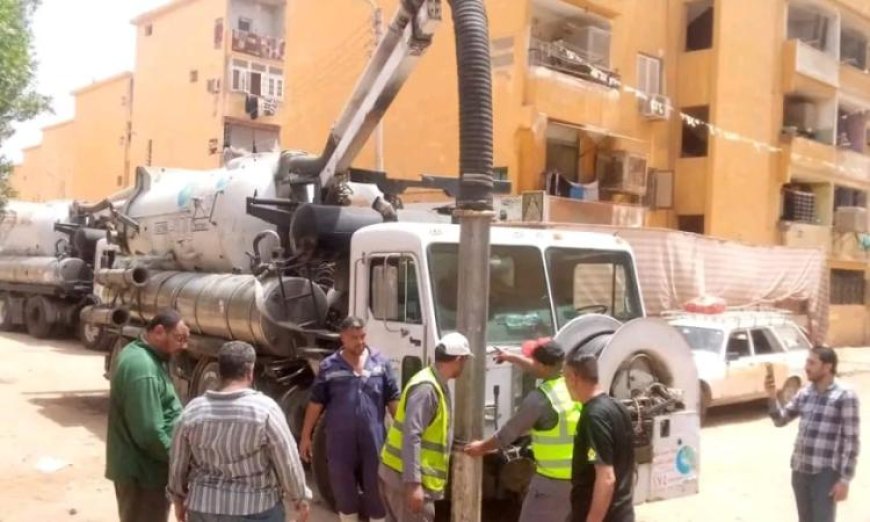 رئيس القابضة للمياه يتعهد بتطهير سريع لشبكات الصرف الصحي في أسوان