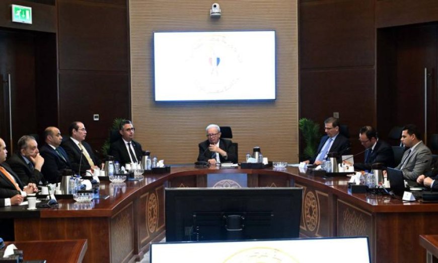 نائب رئيس الوزراء يراقب تقدم زيادة الاحتياطي الاستراتيجي للسلع الغذائية