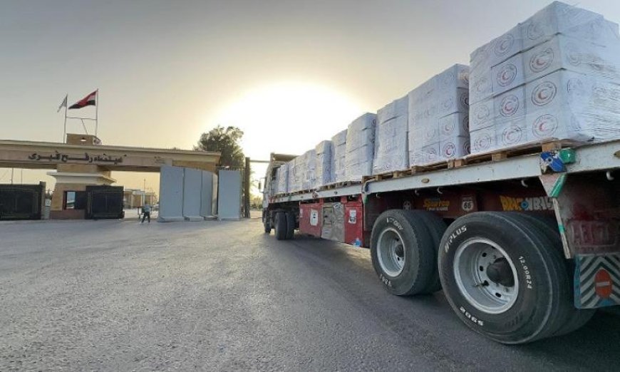الهلال الأحمر يعلن عن قافلة زاد العزة الـ197 المحملة بـ3961 طناً من المساعدات الإنسانية