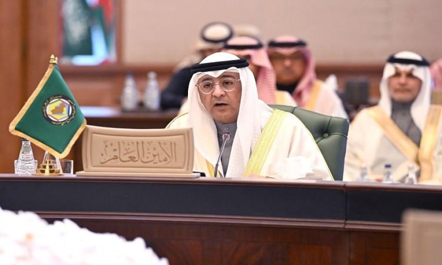 أمين التعاون الخليجي يؤكد أن أمن السعودية هو جزء أساسي من أمن دول المجلس