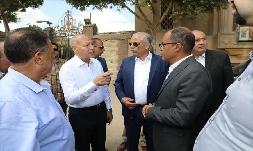 محافظ القاهرة يقوم بجولة تفقدية لمشروع مد خط مياه جديد من الأوسطي إلى التبين