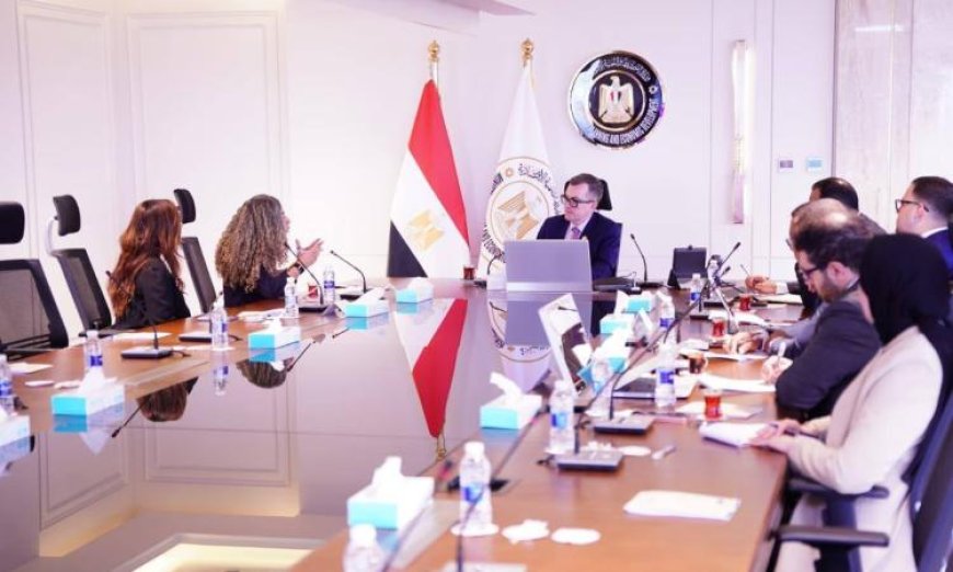 وزير التخطيط يرحب بوفد مؤسسة عبد الله الغرير الإماراتية لدعم وتمكين الشباب