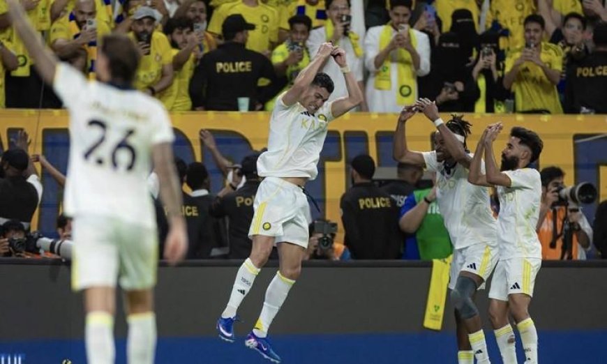رونالدو يقود النصر للتتويج بطلاً للدوري السعودي بفوز ساحق على ضمك 4-1
