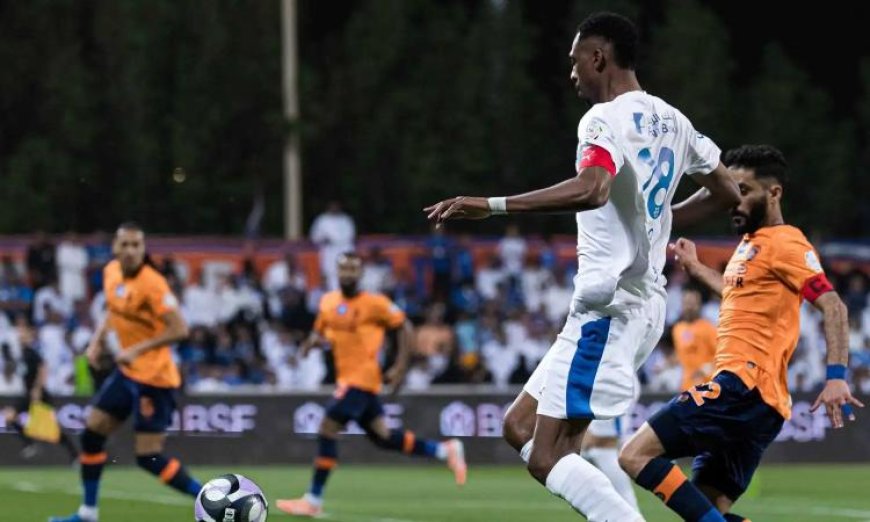 الهلال يختتم دوري روشن بانتصار مثير على الفيحاء ونيفيز يفشل في تسجيل ركلة الجزاء