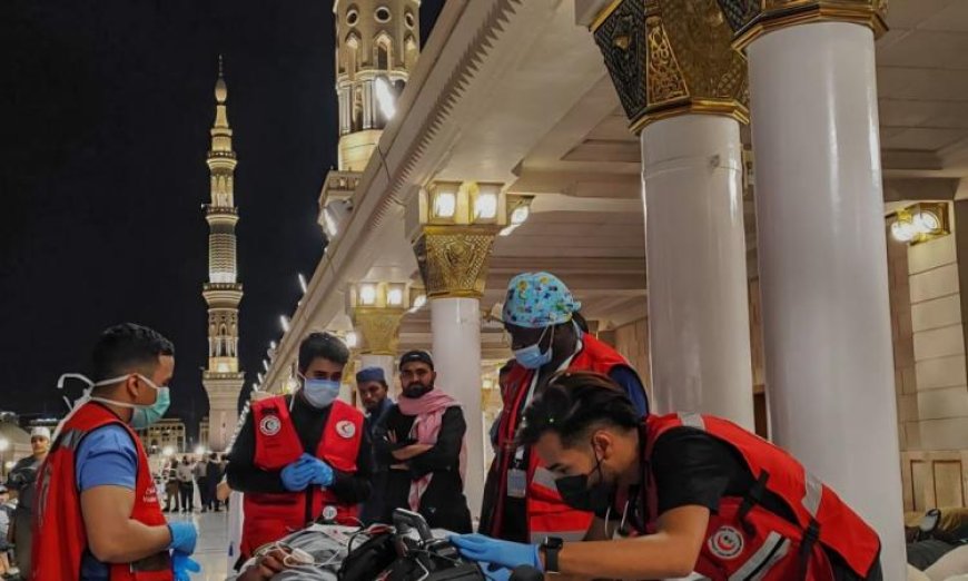 الهلال الأحمر في المدينة ينقذ حاجاً مصرياً من جلطة قلبية في المسجد النبوي