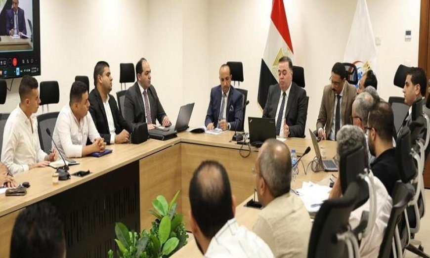 مساعد وزير الصحة يزور المنيا لمتابعة استعدادات تطبيق منظومة التأمين الصحي الشامل