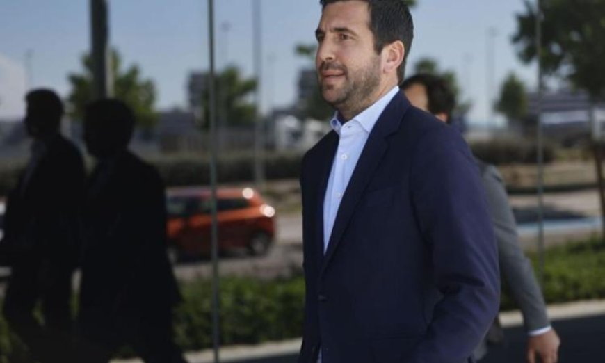 ريكيلمي يثير الحماس في سباق انتخابات ريال مدريد ضد بيريز