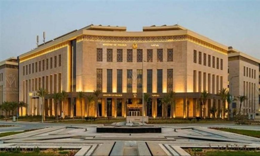 زيادة الأجور وتعويضات العاملين بمقدار 63.3 مليار جنيه خلال 10 أشهر وفق وزارة المالية