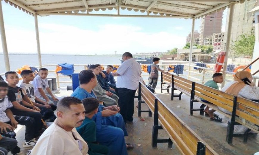 محافظ أسيوط يراقب سير العمل في المعديات النهرية خلال اليوم الثاني من عيد الأضحى