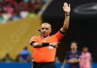 طاقم تحكيم برازيلي متميز لإدارة المباراة الافتتاحية في كأس العالم 2022