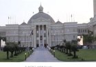 جامعة القاهرة الأهلية تحقق في 102 طالب خلال العام الدراسي 2025/2026
