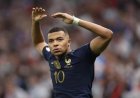 مبابي يؤكد أن التتويج بكأس العالم يتفوق على تحقيق لقب الهداف التاريخي