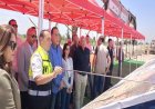 رئيس الوزراء يستعرض مشروع الطريق الدولي الساحلي الممتد على 800 كم بالصور