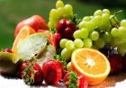 دراسة جديدة تكشف مخاطر الإفراط في تناول الفواكه على الصحة