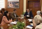 محافظ بورسعيد يترأس اجتماعًا لمتابعة تقدم العمل في إدارات الديوان العام