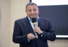 عميد سياحة المنصورة يقدم محاضرة مميزة في جامعة بكين بالصور