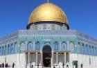 ستون ألف فلسطيني يت congregate لأداء صلاة الجمعة في المسجد الأقصى المبارك