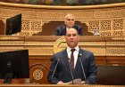 الشيوخ يستعرض سبل تعزيز الصناعة وتوطين إنتاج الأدوية ودعم المشاريع الصغيرة في مصر
