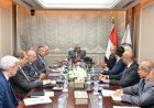 وزير الدولة للإنتاج الحربي يناقش تطورات التعاون مع شركة يونانية جديدة