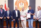 رداد يوزع عقود عمل لذوي الهمم ويشدد على متابعة الرئيس لدمجهم في سوق العمل