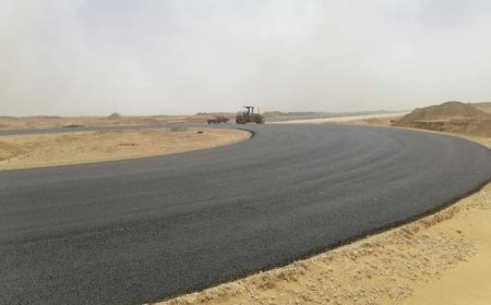وزيرة الإسكان تتابع تنفيذ المرافق والطرق في المناطق السكنية الجديدة بأكتوبر