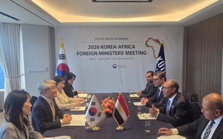وزير الخارجية يجري اجتماعاً مع نائب رئيس الوكالة الكورية للتعاون الدولي لتعزيز العلاقات الثنائية
