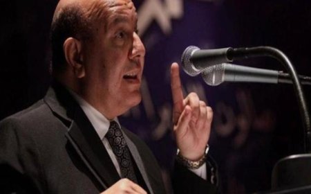 الشاعر الكبير الدكتور أحمد تيمور يتألق في أمسية شعرية بساقية الصاوي الأربعاء