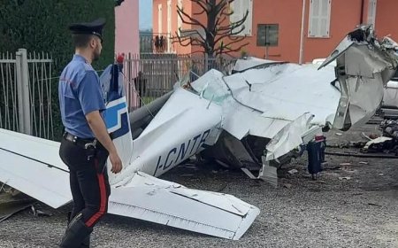 مصرع شخص وإصابة آخر في حادث تحطم طائرة خفيفة بشمال إيطاليا