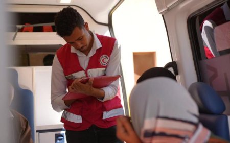 الهلال الأحمر المصري يستقبل الدفعة الجديدة من المصابين الفلسطينيين في ظل الأزمة الإنسانية