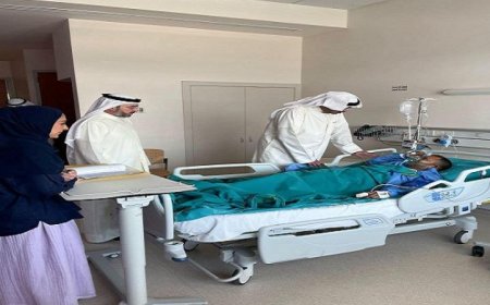 وزير الدفاع الكويتي يزور المصابين إثر استهداف منشآت مدنية وحيوية فجر اليوم