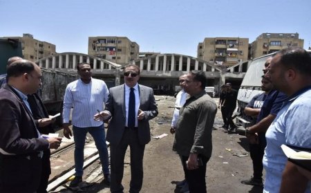 محافظ بورسعيد يزور إدارة النقل الميكانيكي للتأكد من جاهزية المعدات والسيارات للعمليات التشغيلية