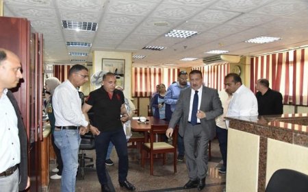 محافظ بورسعيد يزور المراكز التكنولوجية في أحياء العرب والزهور والشرق لتعزيز الخدمات التقنية