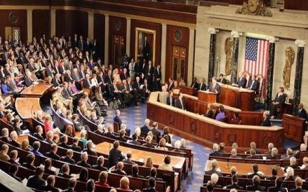 النواب الأمريكي يوافق لأول مرة على قانون يحد من سلطات ترامب بشأن الحرب مع إيران