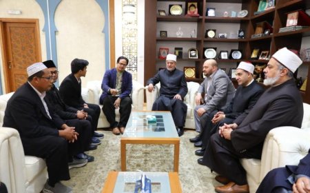 مفتي الجمهورية يرحب بزيارة وفد الأكاديمية الدولية لفقه الحلال من ماليزيا
