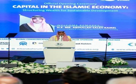 عبدالله صالح كامل يدعو لعالم اقتصادي يدمج الأخلاق مع رأس المال