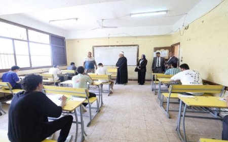 وكيل الأزهر الشريف يقوم بجولة للاطلاع على امتحانات الثانوية الأزهرية في يومها الأول