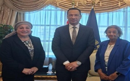 أكاديمية الفنون ووزارة الاتصالات تتعاونان لتطوير نظام رقمي شامل يعزز الإبداع