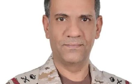 الدفاع السعودية تكشف عن استهداف صاروخ باليستي من اليمن لدولة إقليمية مجاورة