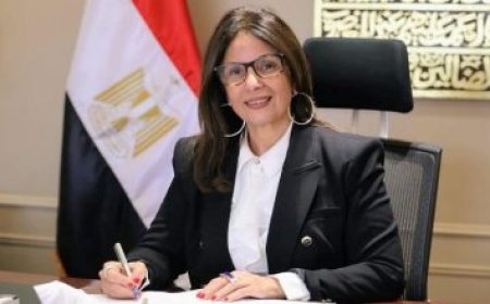 زيارة وزيرة الثقافة إلى باريس لتعزيز الشراكة الثقافية بين مصر وفرنسا