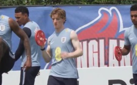 سوبوسلاي يتألق مع ليفربول ويقود منتخب المجر لتحقيق انتصار ودي رائع