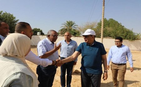 محافظ المنيا يستعرض تقدم الأعمال الإنشائية لمحطات تنقية المياه في قرى بسمالوط
