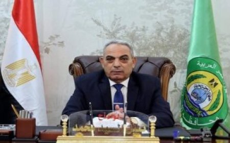 محافظ سوهاج يعقد اجتماعا تنفيذيا لمناقشة تقييم الأداء في قضايا هامة